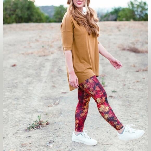 LuLaRoe Irma NWT L Gold Pink Navy Print Hi Low Comfy Stretchy Comfortable Fabric - Picture 10 of 16